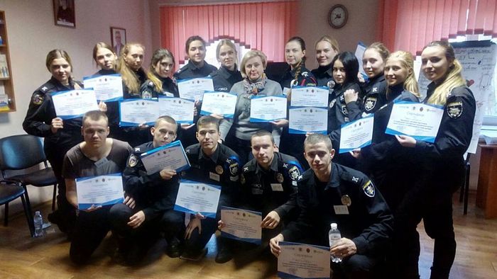 З курсантами провели тренінг щодо особливостей спілкування з дітьми різного віку