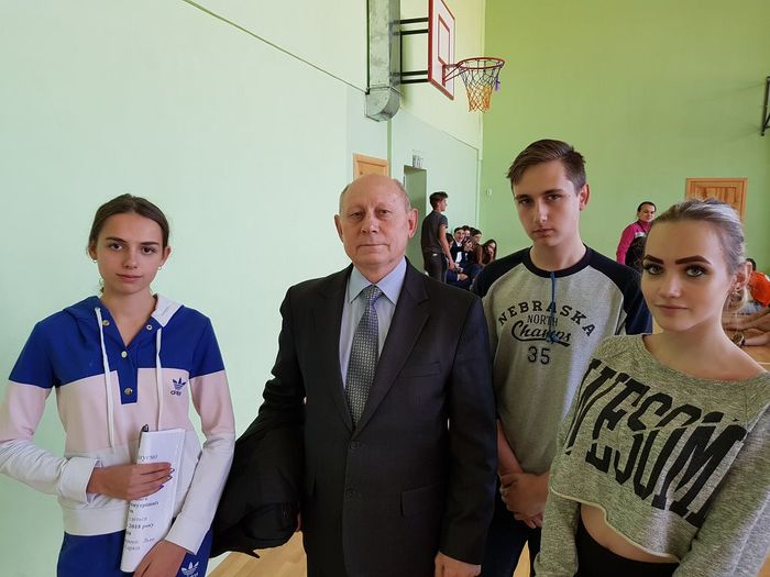 Професор Валерій Пчолкін зустрівся з учнівською молоддю шкіл Харкова