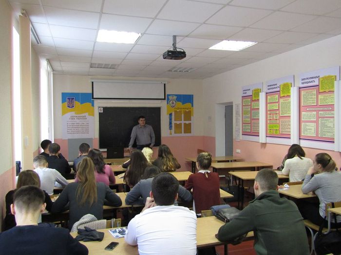 Інтегроване заняття з дисципліни «Менеджмент» для студентів Сумської філії ХНУВС  