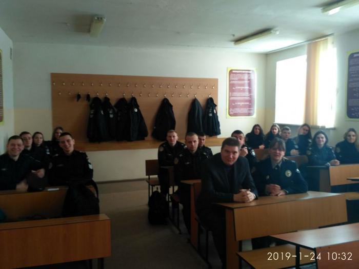 Проведено бінарне заняття з розслідування злочинів у сфері транспорту