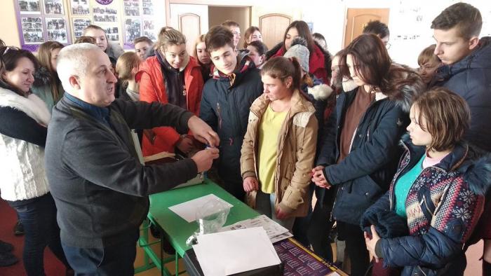 Представники університету відвідали школи селищ Коробочкіне та Чкаловське Чугуївського району Харківської області