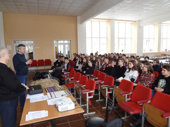 Представники Інституту післядипломної освіти ХНУВС продовжують проводити профорієнтаційну роботу  