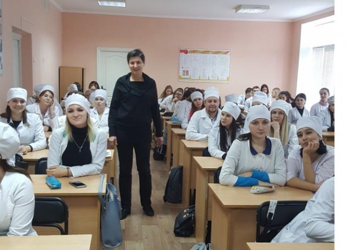 Профорієнтаційна зустріч зі студентами Сумського медичного коледжу 