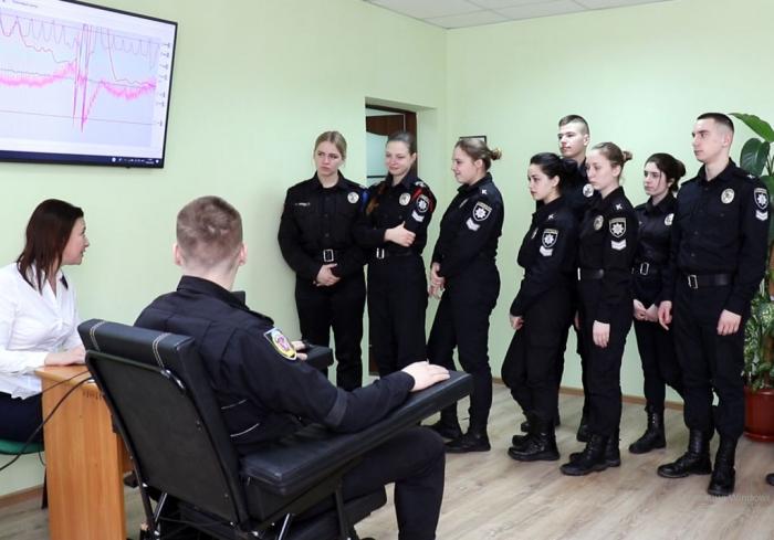 Хочеш стати психологом? Вступай до ХНУВС на факультет №3 або №6!