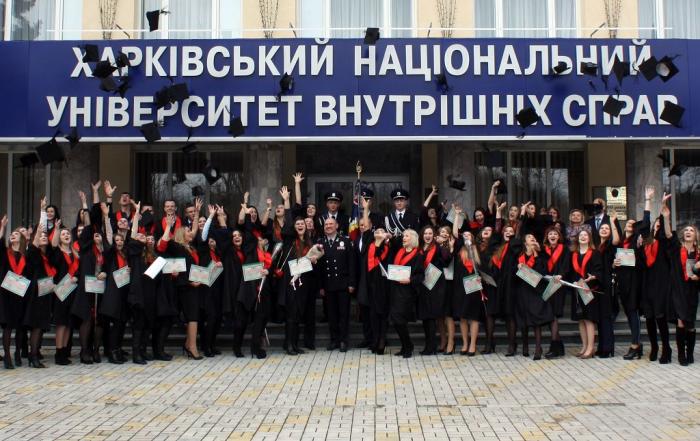 Хочеш стати студентом ХНУВС? Вступай на факультет № 6 права та масових комунікацій!