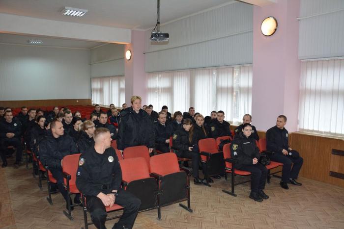 В «Академії поліції» розпочали навчання майбутні слідчі та помічники слідчих