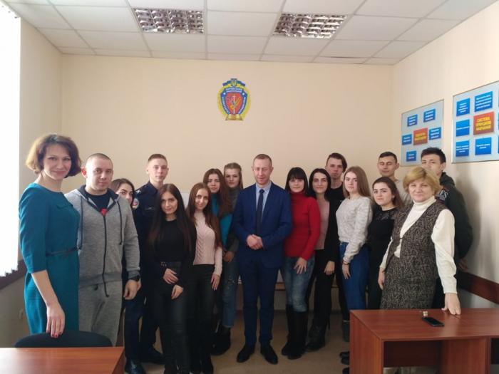 Для студентів провели бінарне заняття з фінансової безпеки та фінансових розслідувань