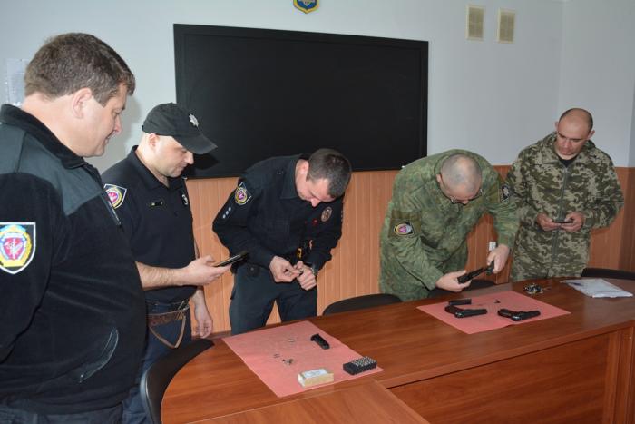 В «Академії поліції» перевірили навички особового складу у поводженні зі зброєю