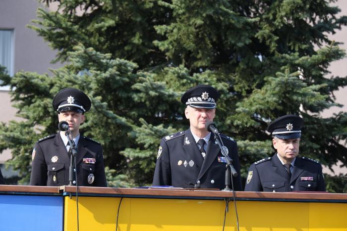 Генерал поліції третього рангу Валерій Сокуренко попрощався з Прапором університету