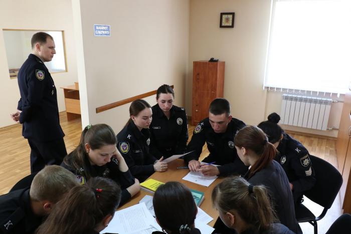 Стартував поліцейський квест для курсантів університету 