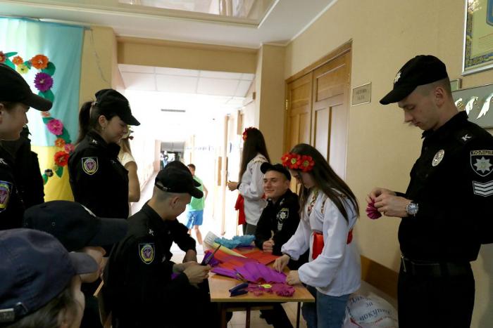 Шануємо народні традиції