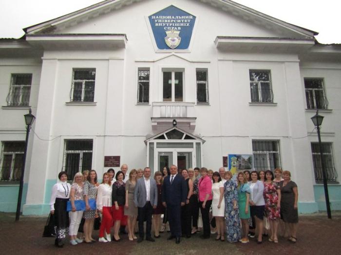 Правова наука і державотворення в Україні в контексті правової інтеграції