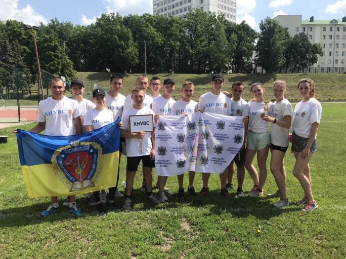 Команда університету стала переможницею в легкоатлетичному забігу на одну милю