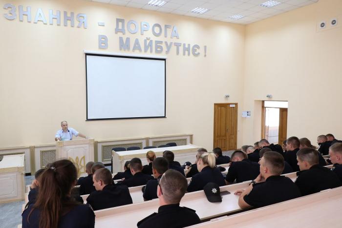 Лекторій до Дня Конституції України