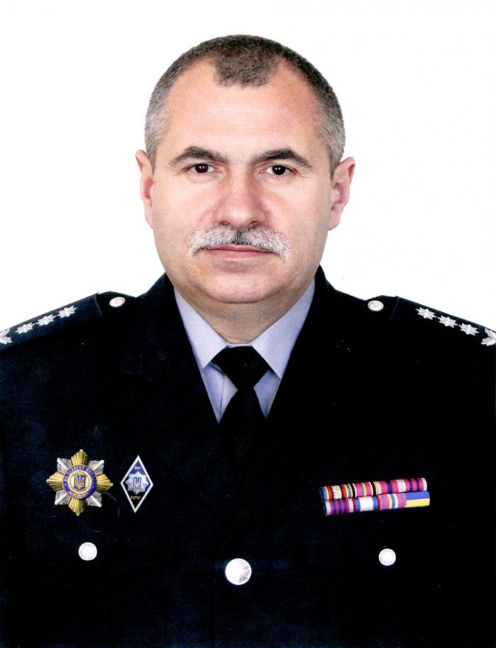 Привітання від директора Департаменту персоналу, організації освітньої та наукової діяльності Геннадія Доскевича з нагоди випуску офіцерів поліції