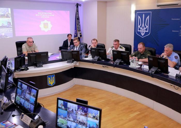 Сергій Яровий: До забезпечення публічної безпеки на виборах залучено понад 131 тисячу правоохоронців