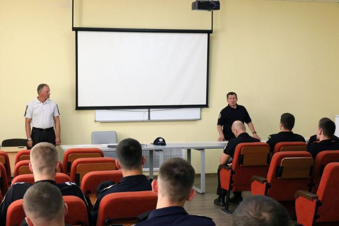 Проведено заняття з керівним складом табірного збору ХНУВС