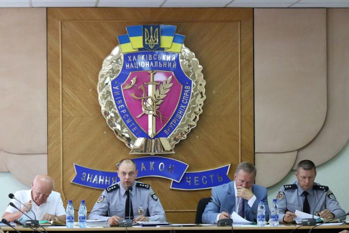 Професіоналізм науково-педагогічних працівників університету відзначено на засіданні Вченої ради