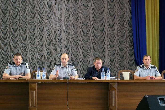 Дмитро Швець: «Постійним самовдосконаленням та наполегливою працею сьогодні закладаються підвалини для вашого успішного майбутнього»