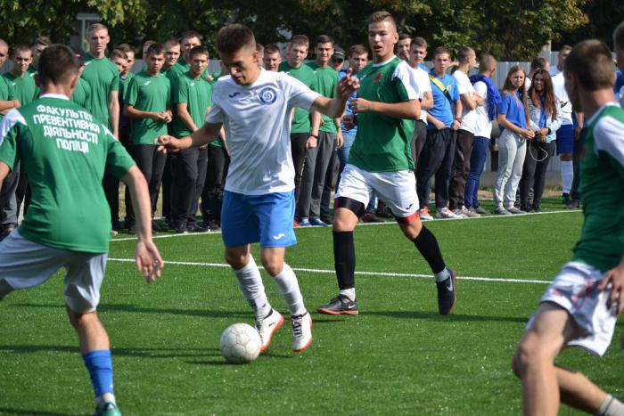 В університеті відкрито новий спортивний майданчик