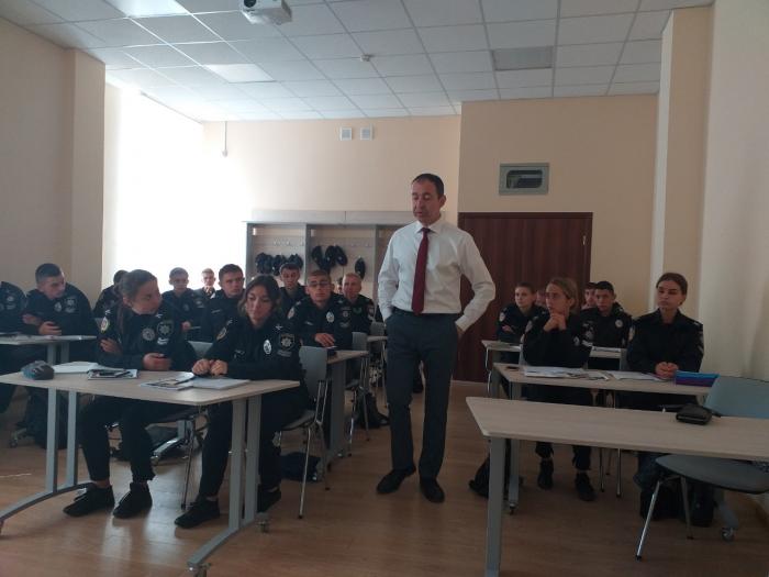 A binary lesson in English