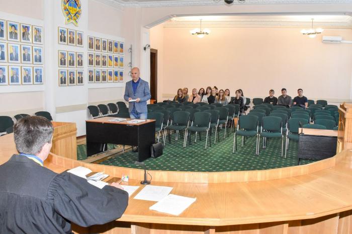 Студенти ХНУВС – майбутні правники ознайомилися з роботою господарського суду Харківської області