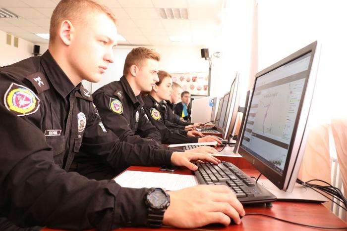 Громадяни допомогли заблокувати інтернет-наркокрамницю в Донецькій області