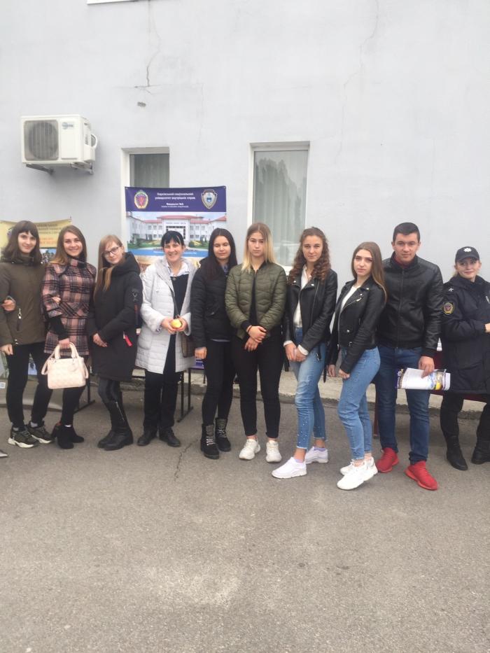 Працівники кафедри правового забезпечення господарської діяльності факультету № 6 зустрілися з абітурієнтами