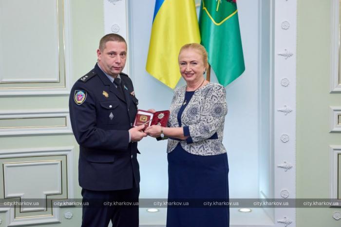 Декан факультету № 4 (кіберполіції) В’ячеслав Марков нагороджений Почесною відзнакою Харківської обласної ради «Слобожанська слава»