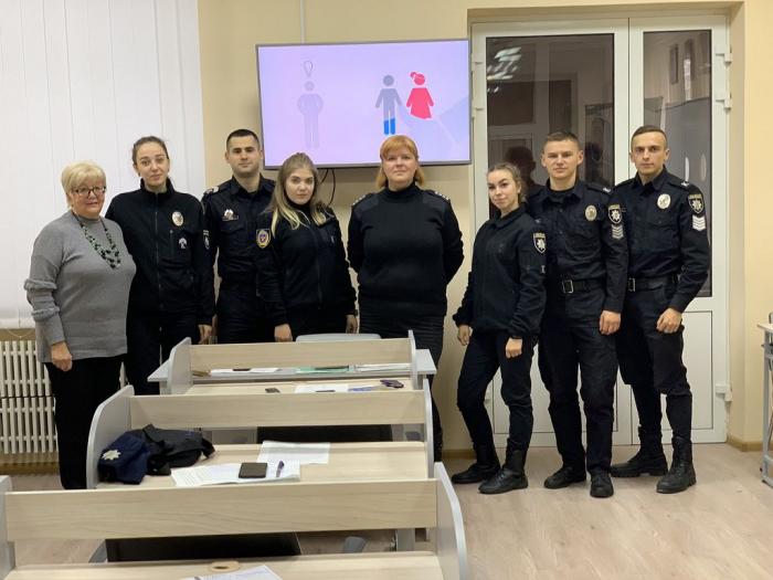 Бінарне заняття з іноземної мови з інспектором сектору моніторингу