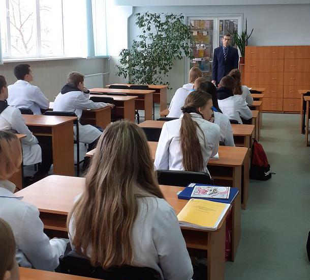 Лекція для студентів Коледжу Національного фармацевтичного університету з питань булінгу