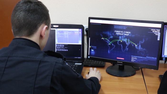 Факультет № 4 (кіберполіції) ХНУВС