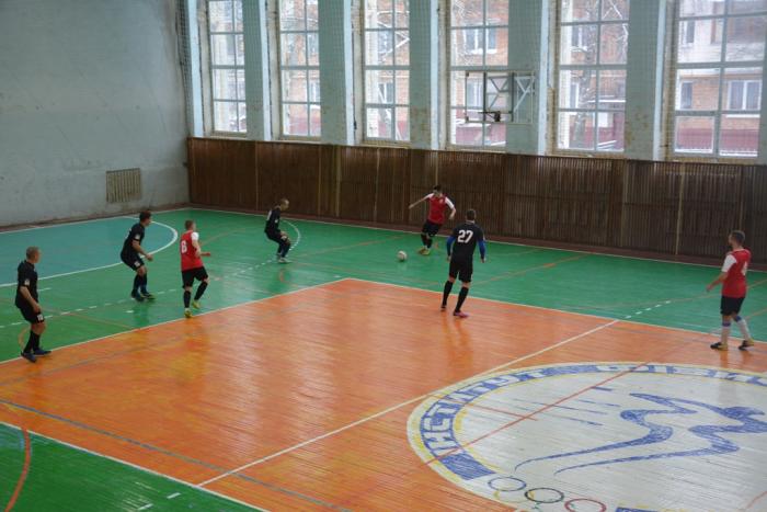 Команда Сумської філії ХНУВС лідирує у чемпіонаті міста Суми з футзалу