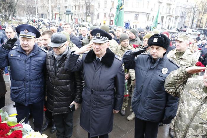 Ректор університету взяв участь у покладанні квітів з нагоди Дня Соборності України