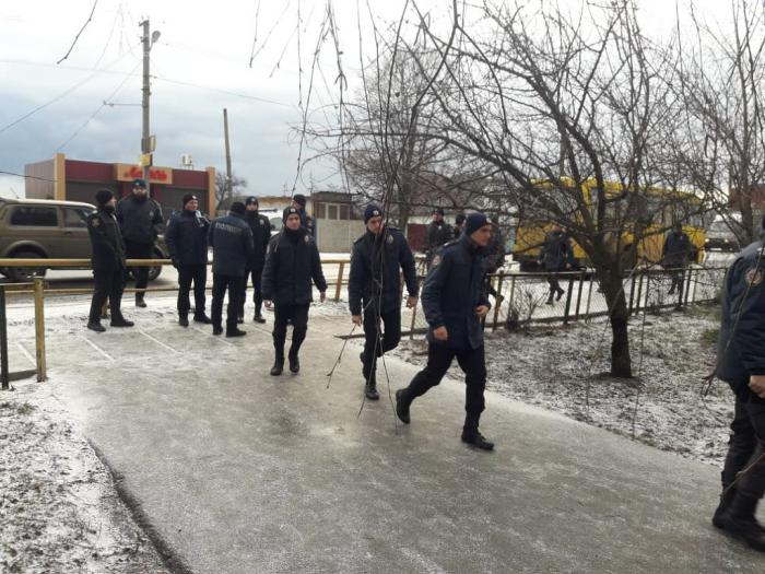 Курсанти поліцейського вишу взяли участь у пошуку зниклої дівчинки