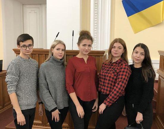 Сила ґендерної політики та сімей