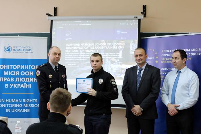 Семінар для курсантів і студентів університету про права людини провели представники КМЄС та Моніторингової місії ООН з прав людини