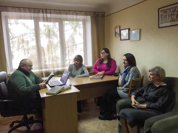 Читаємо вголос