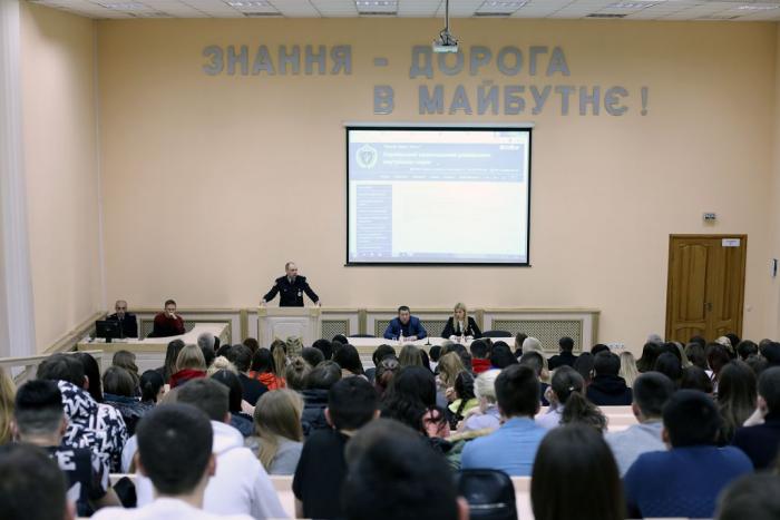 Ректор Дмитро Швець: Найпершим і найголовнішим завданням курсантів і студентів є успішне навчання