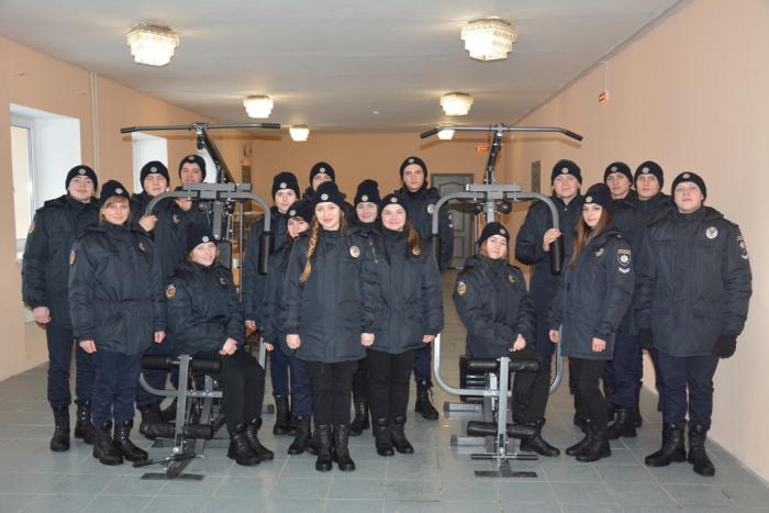 Благодійна допомога «Академії поліції» м. Суми від швейцарського благодійного фонду