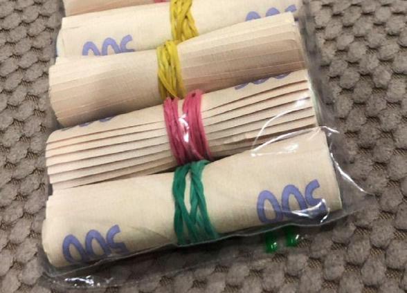 Користувачі чат-боту «СтопНаркотик» перешкоджають збуту підроблених банкнот в Україні