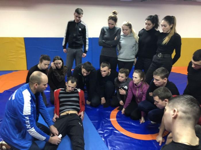 З курсантами проведено заняття по тактичній медицині