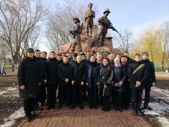 Представники Кременчуцького льотного коледжу ХНУВС вшанували пам'ять воїнів-інтернаціоналістів