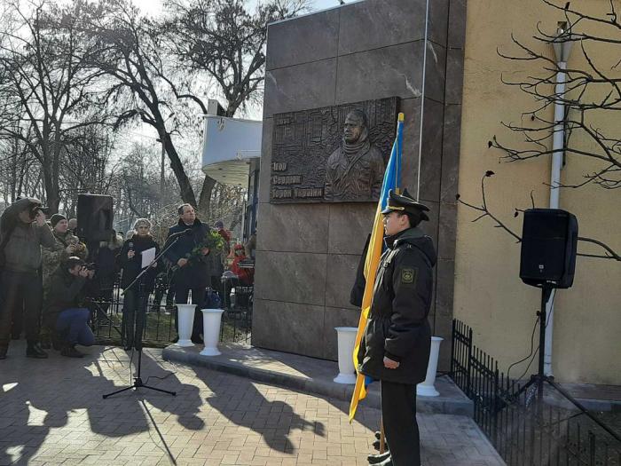 Курсанти Кременчуцького льотного коледжу ХНУВС вшанували пам'ять Героїв Небесної Сотні