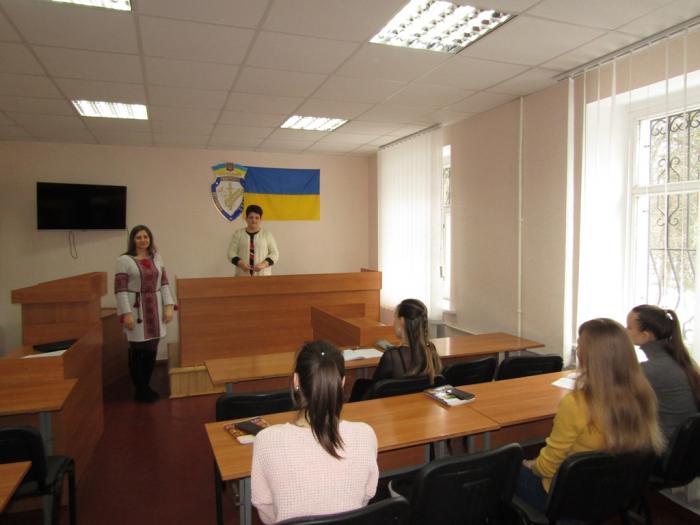 На бінарному занятті з аудиту досліджували шахрайські схеми