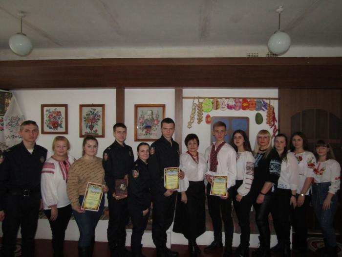 У Сумській філії відбувся конкурс «Шевченківські читання»