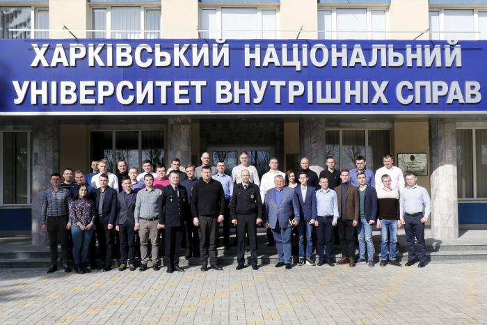 У ХНУВС відбувся випуск слухачів курсів первинної професійної підготовки