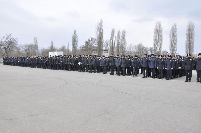 Personnel and cadets of Kharkiv National University of Internal Affairs provide public security and order, directed at the prevention of the spread of СOVID-19