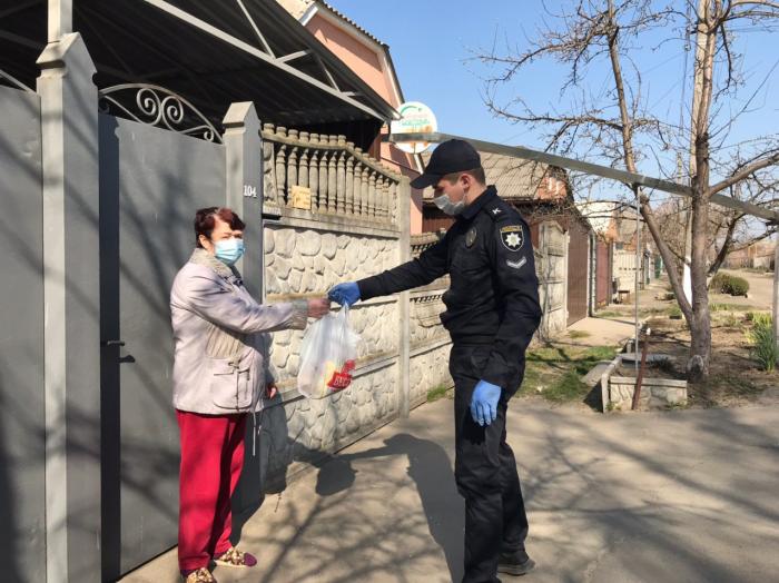 Курсанти та студенти Сумської філії ХНУВС долучилися до волонтерського руху