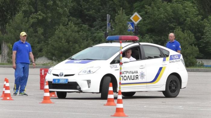 Фахівцями кафедри тактичної та спеціальної фізичної підготовки розроблено навчальний курс підвищення водійської майстерності